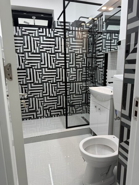 Drumul Taberei, Favorit